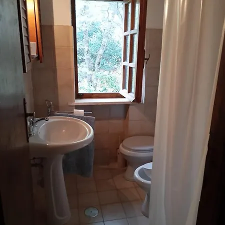 Captivating 2-bed In Latium Willa